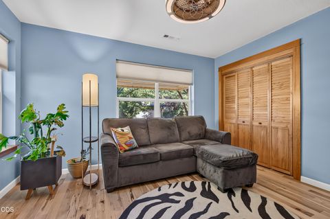 Tiny photo for 414 Parkside Drive, Ashland, OR 97520 (MLS # 220224343)