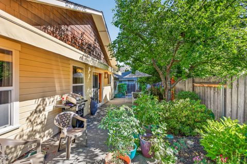 Tiny photo for 414 Parkside Drive, Ashland, OR 97520 (MLS # 220224343)