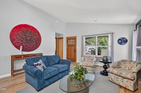 Tiny photo for 414 Parkside Drive, Ashland, OR 97520 (MLS # 220224343)