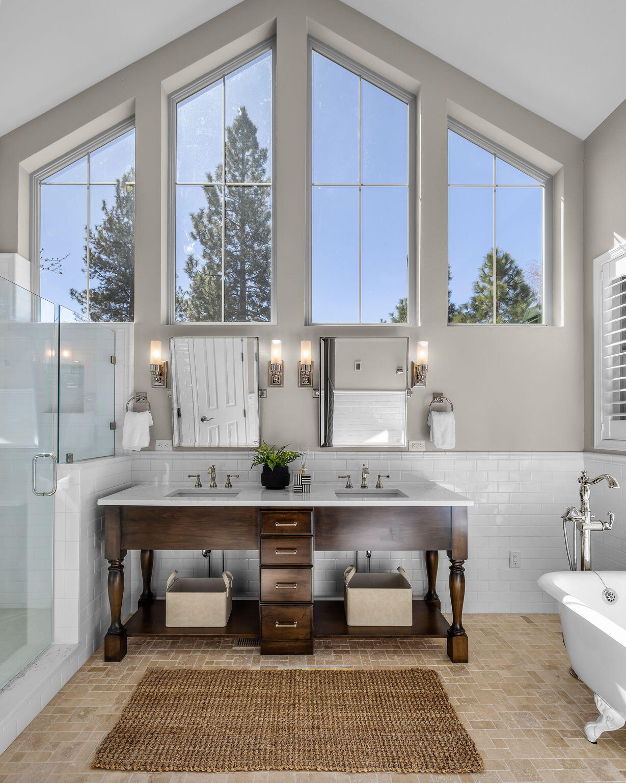 Broken Top - Residential