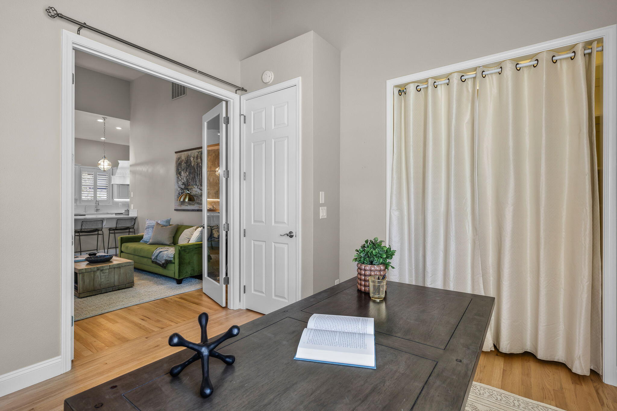 Broken Top - Residential