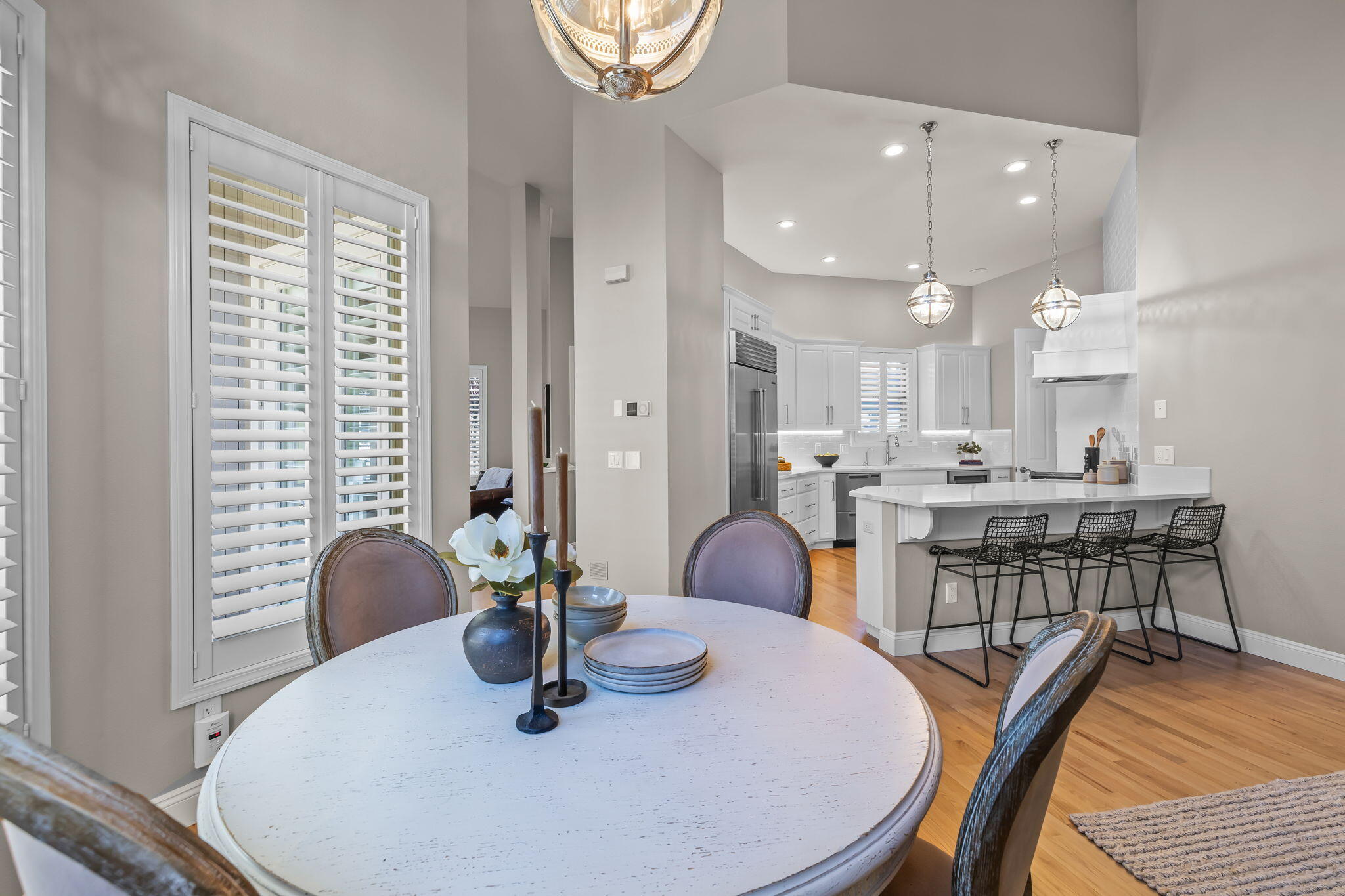 Broken Top - Residential