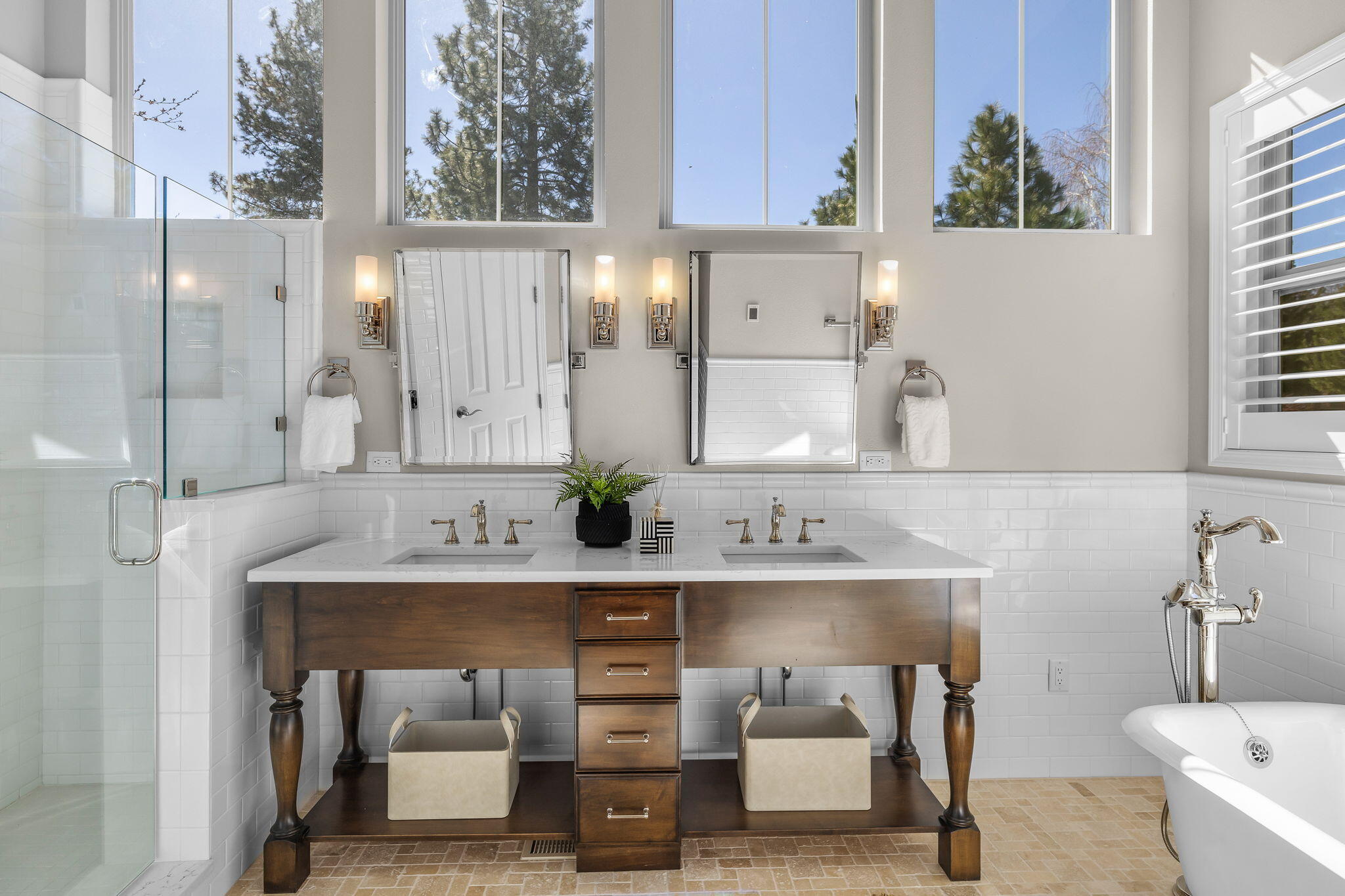 Broken Top - Residential