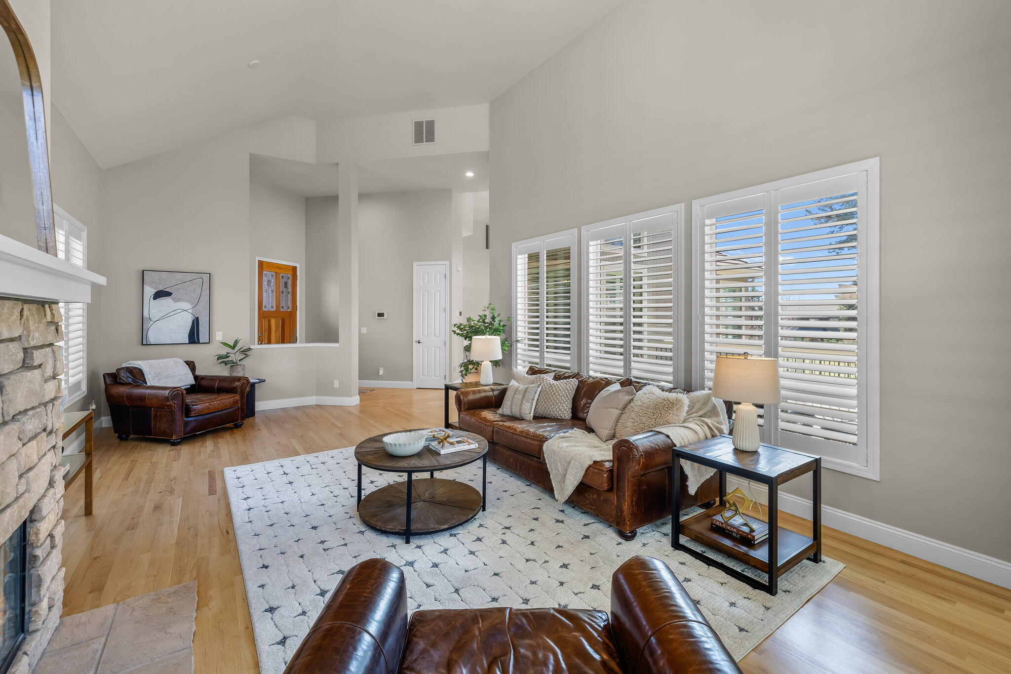 Broken Top - Residential