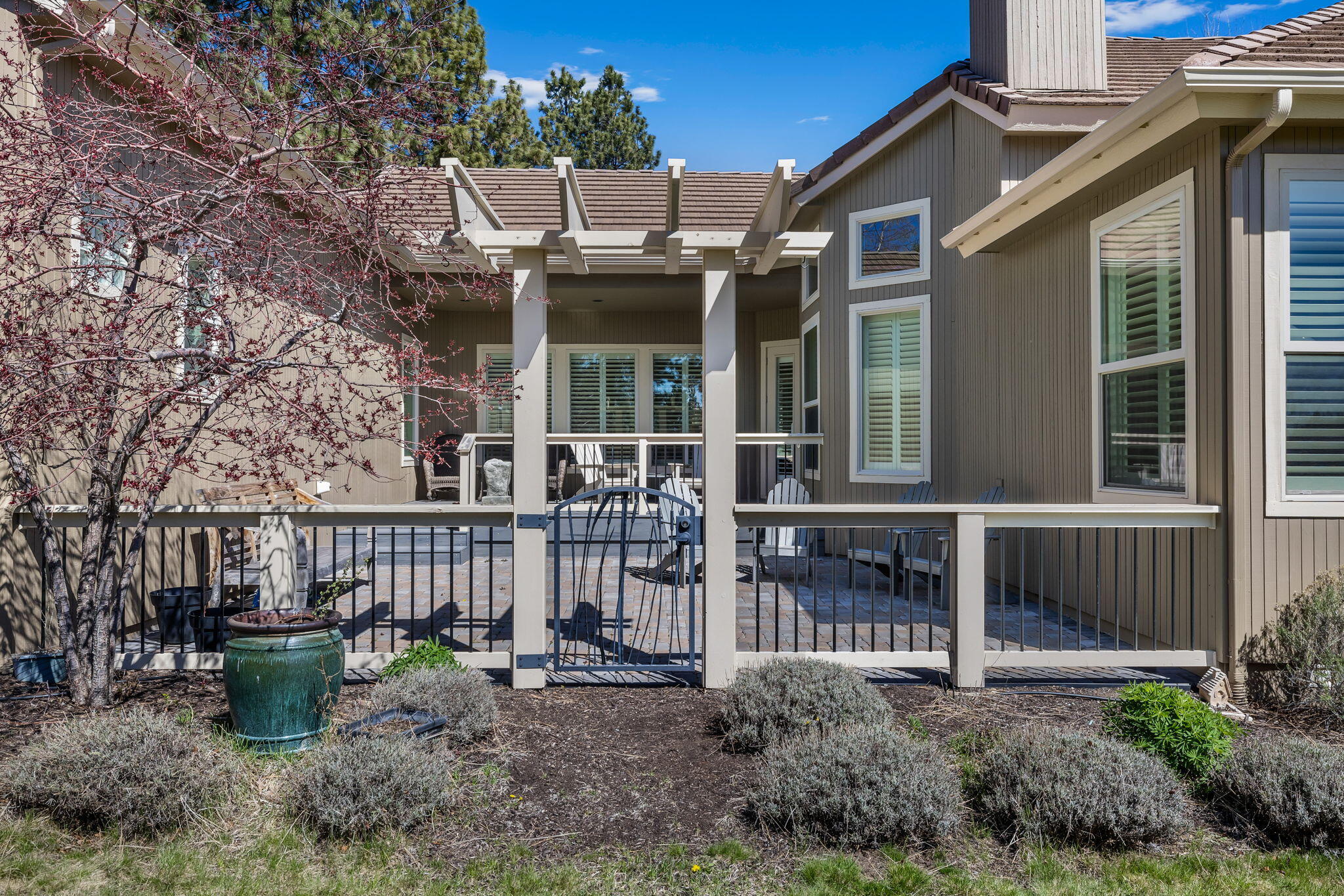 Broken Top - Residential