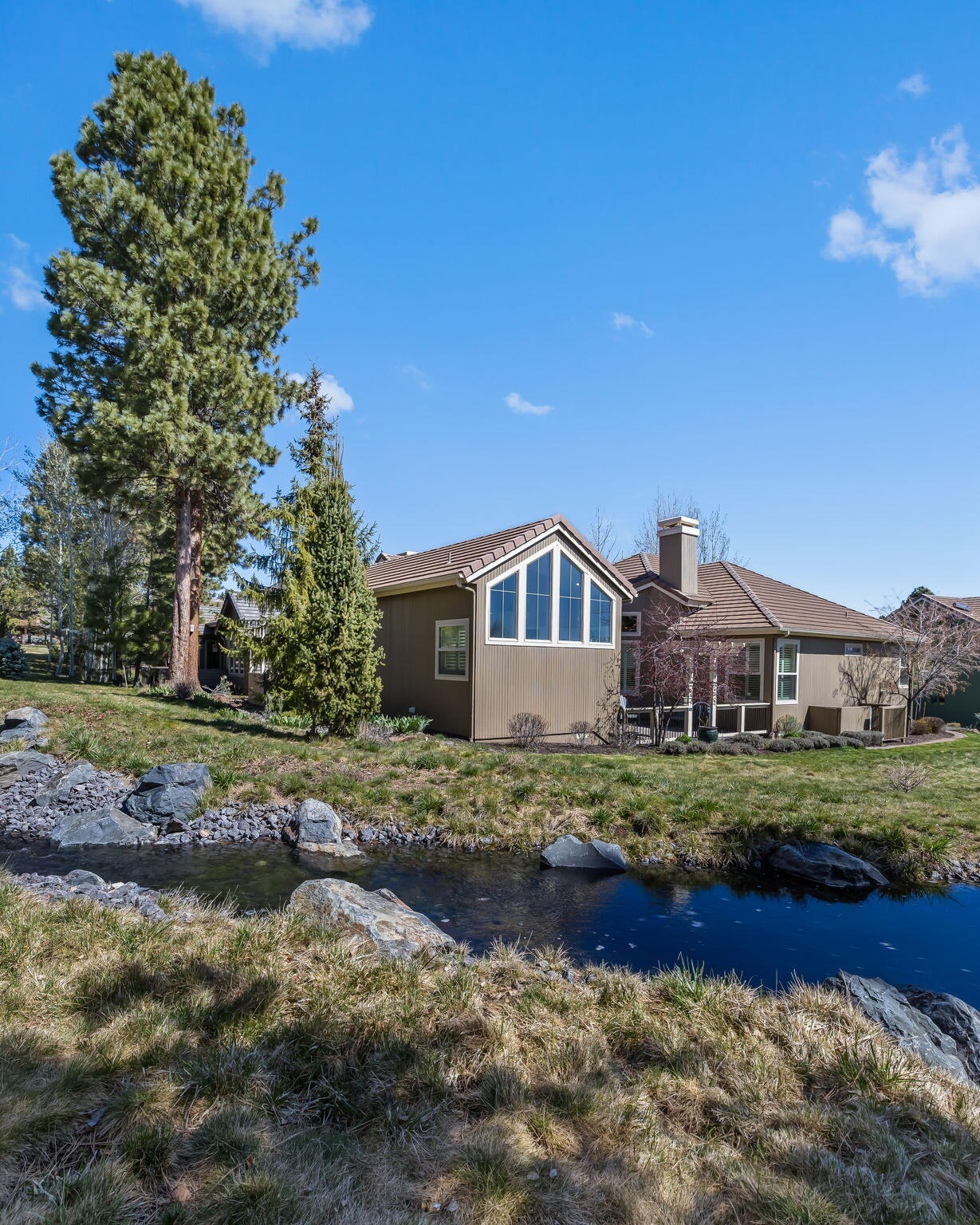 Broken Top - Residential