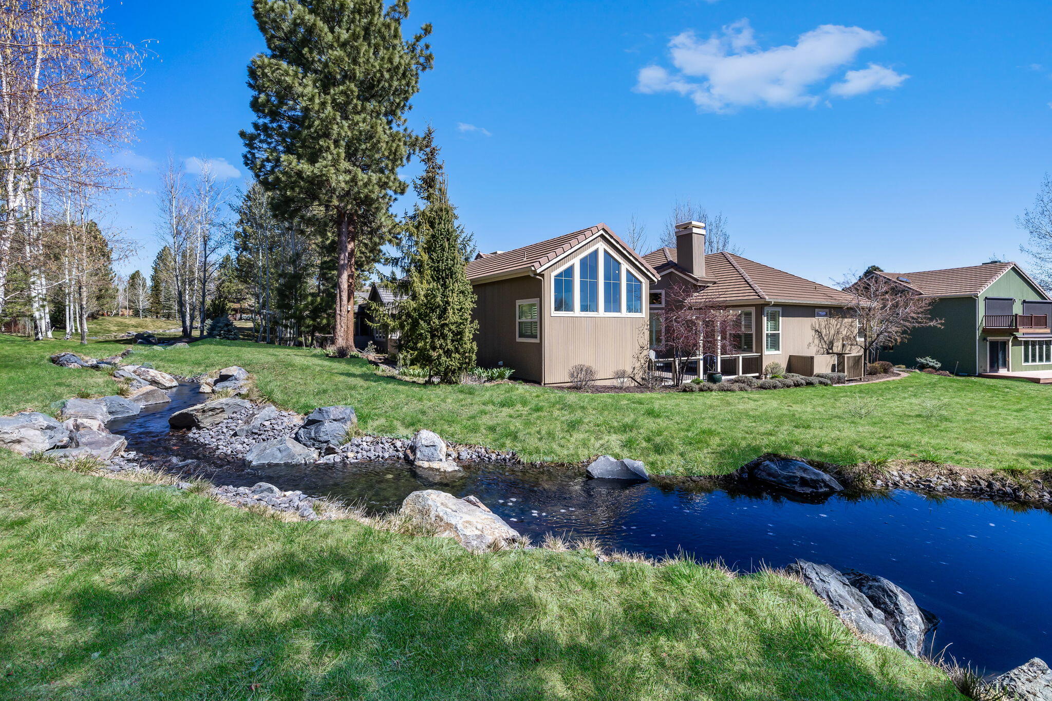 Broken Top - Residential