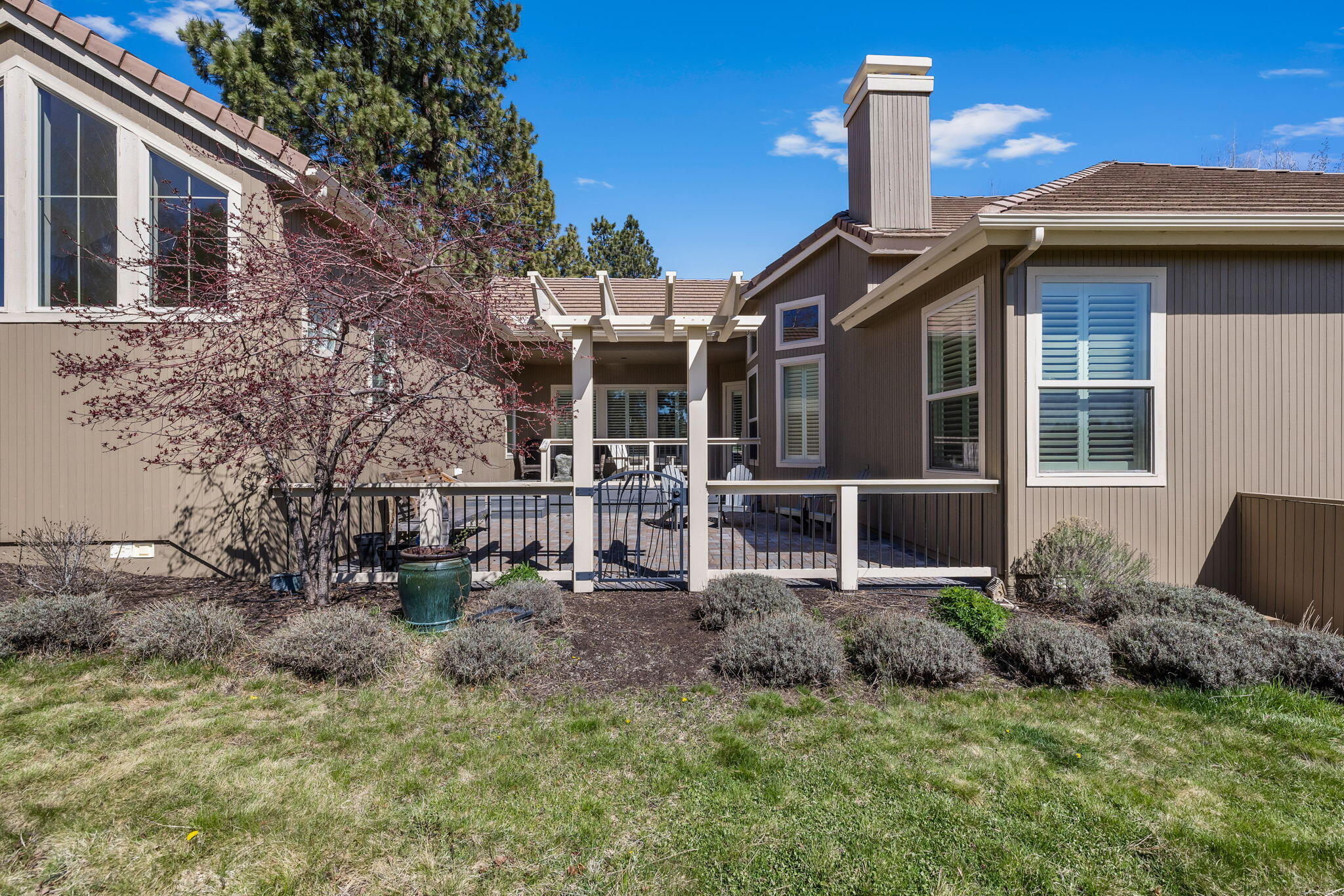 Broken Top - Residential