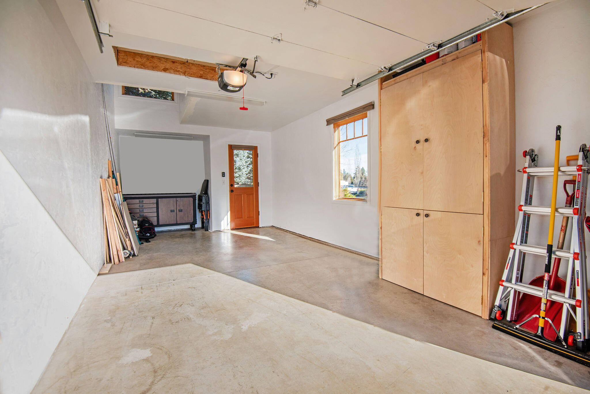 Pine Meadow Vill - Residential