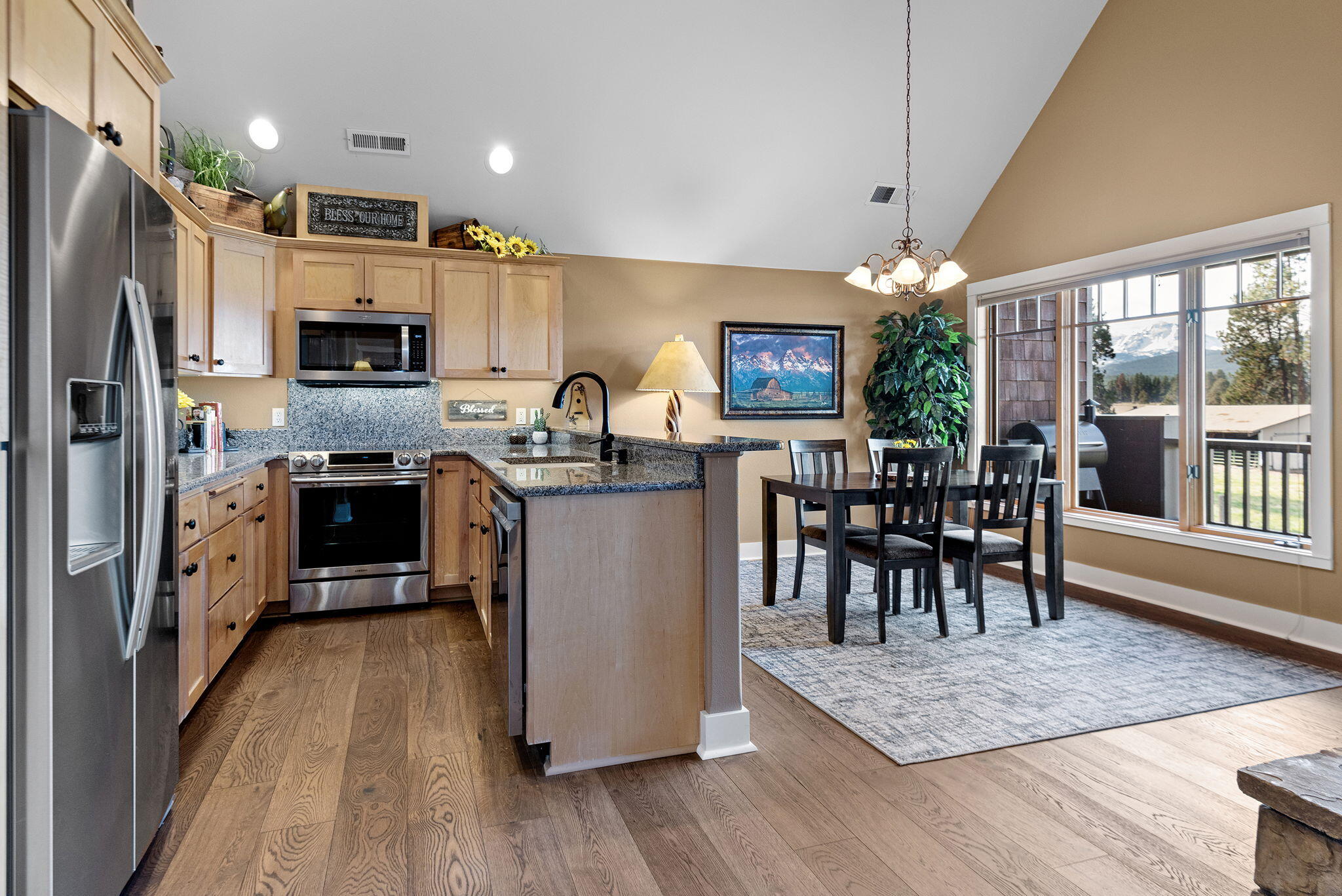 Pine Meadow Vill - Residential