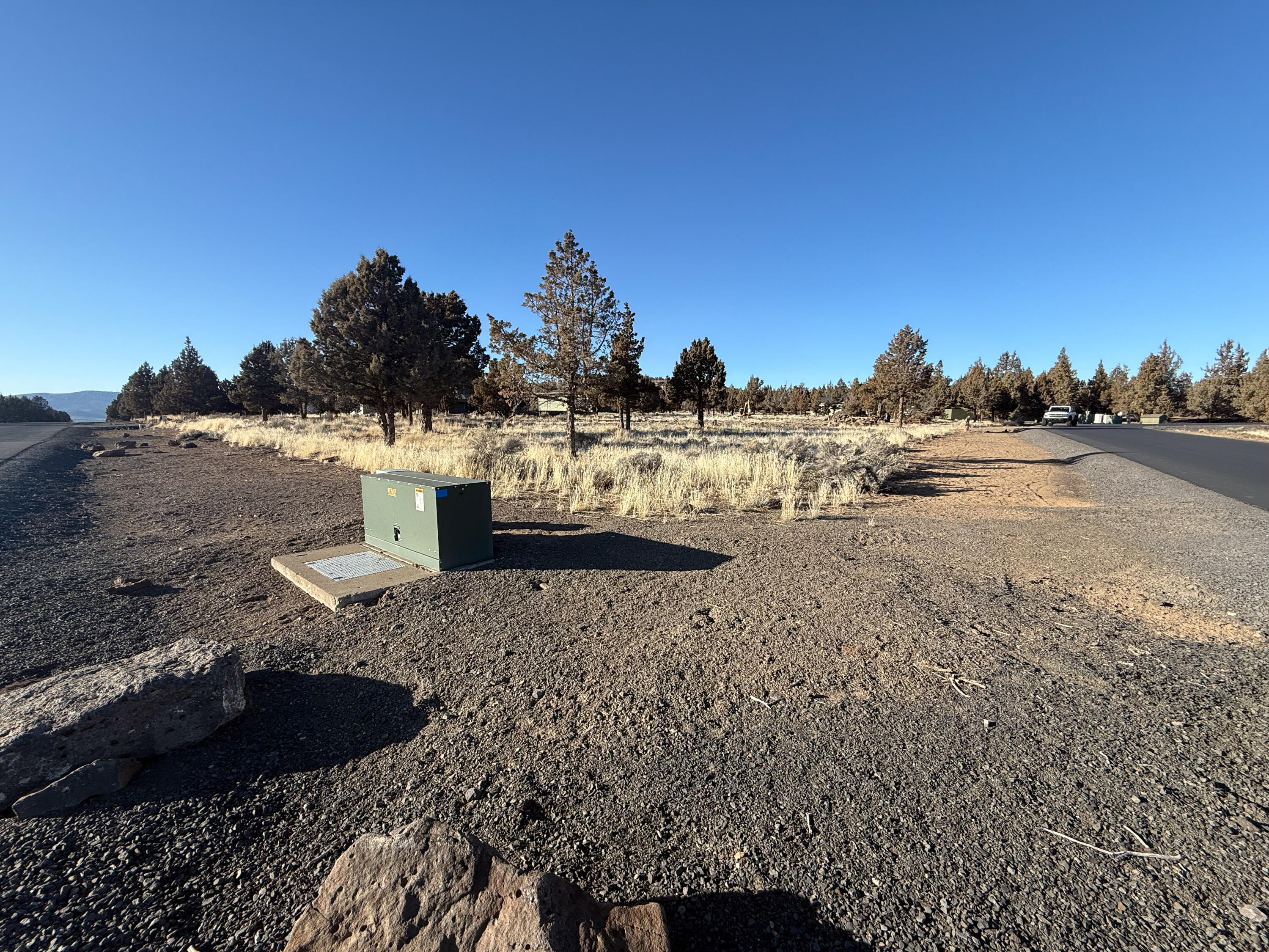 Dry Creek Airpark - Land