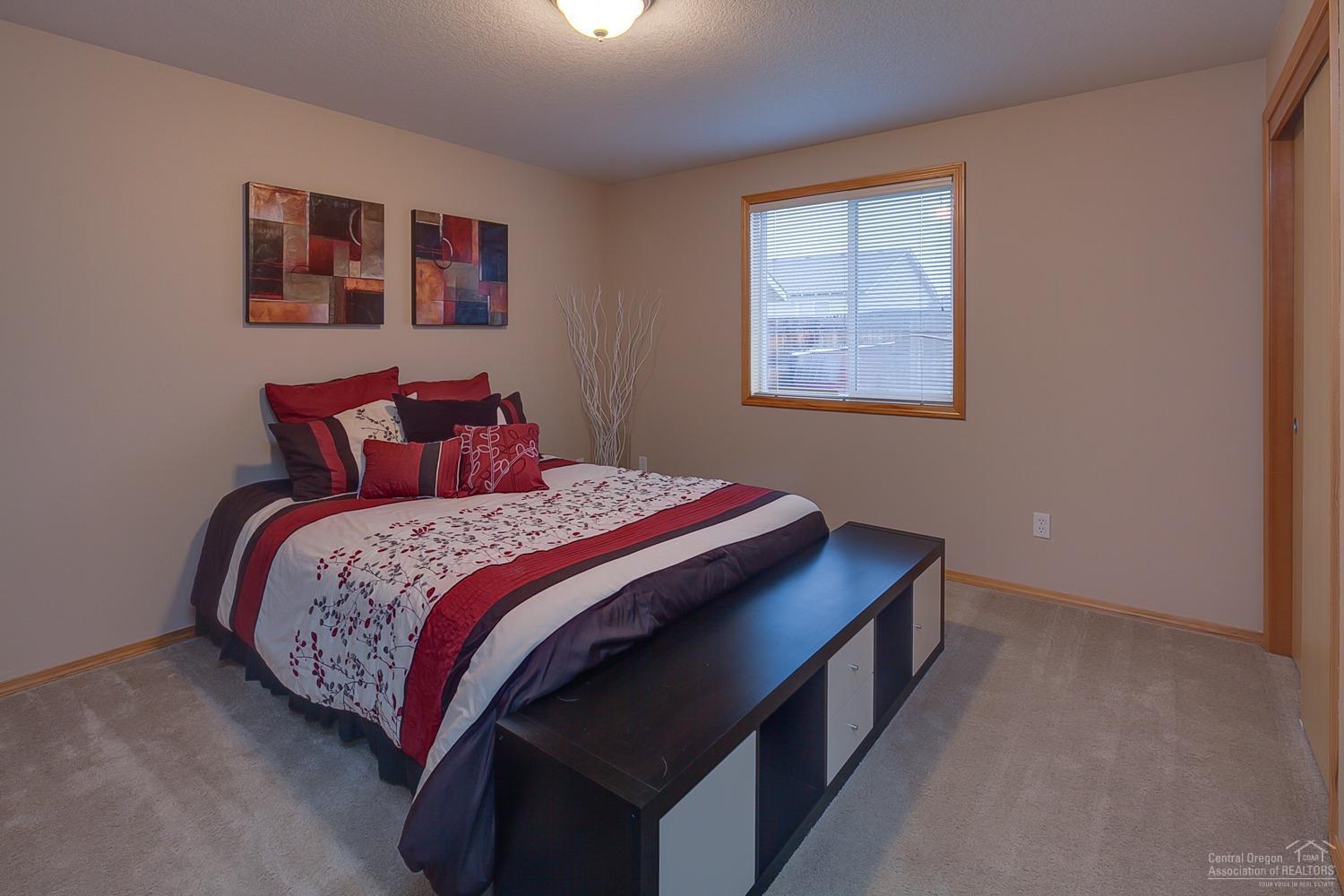 Pine Tree Meadows - Residential