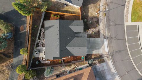 Tiny photo for 824 Quail Park Circle, Klamath Falls, OR 97601 (MLS # 220213704)