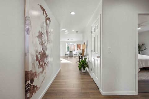 Tiny photo for 824 Quail Park Circle, Klamath Falls, OR 97601 (MLS # 220213704)