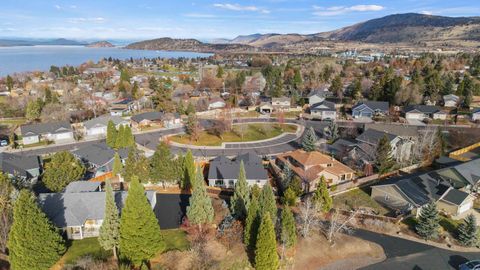 Tiny photo for 824 Quail Park Circle, Klamath Falls, OR 97601 (MLS # 220213704)