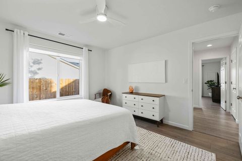 Tiny photo for 824 Quail Park Circle, Klamath Falls, OR 97601 (MLS # 220213704)