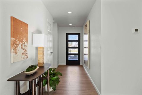 Tiny photo for 824 Quail Park Circle, Klamath Falls, OR 97601 (MLS # 220213704)