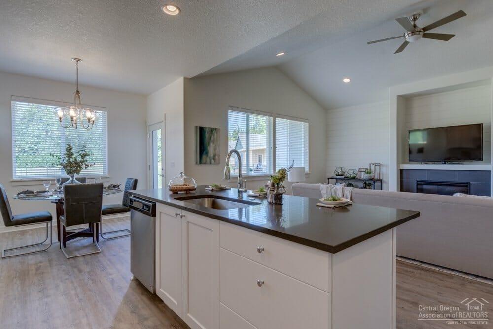 Triple Ridge - Residential