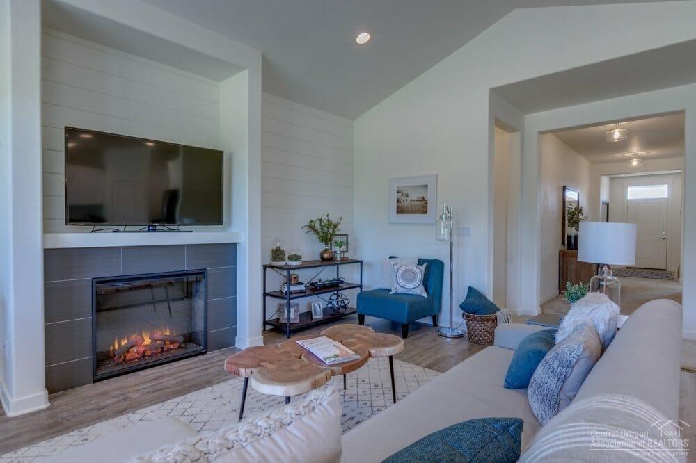 Triple Ridge - Residential