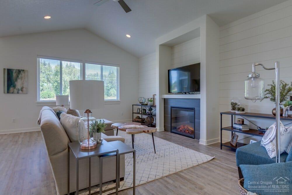 Triple Ridge - Residential