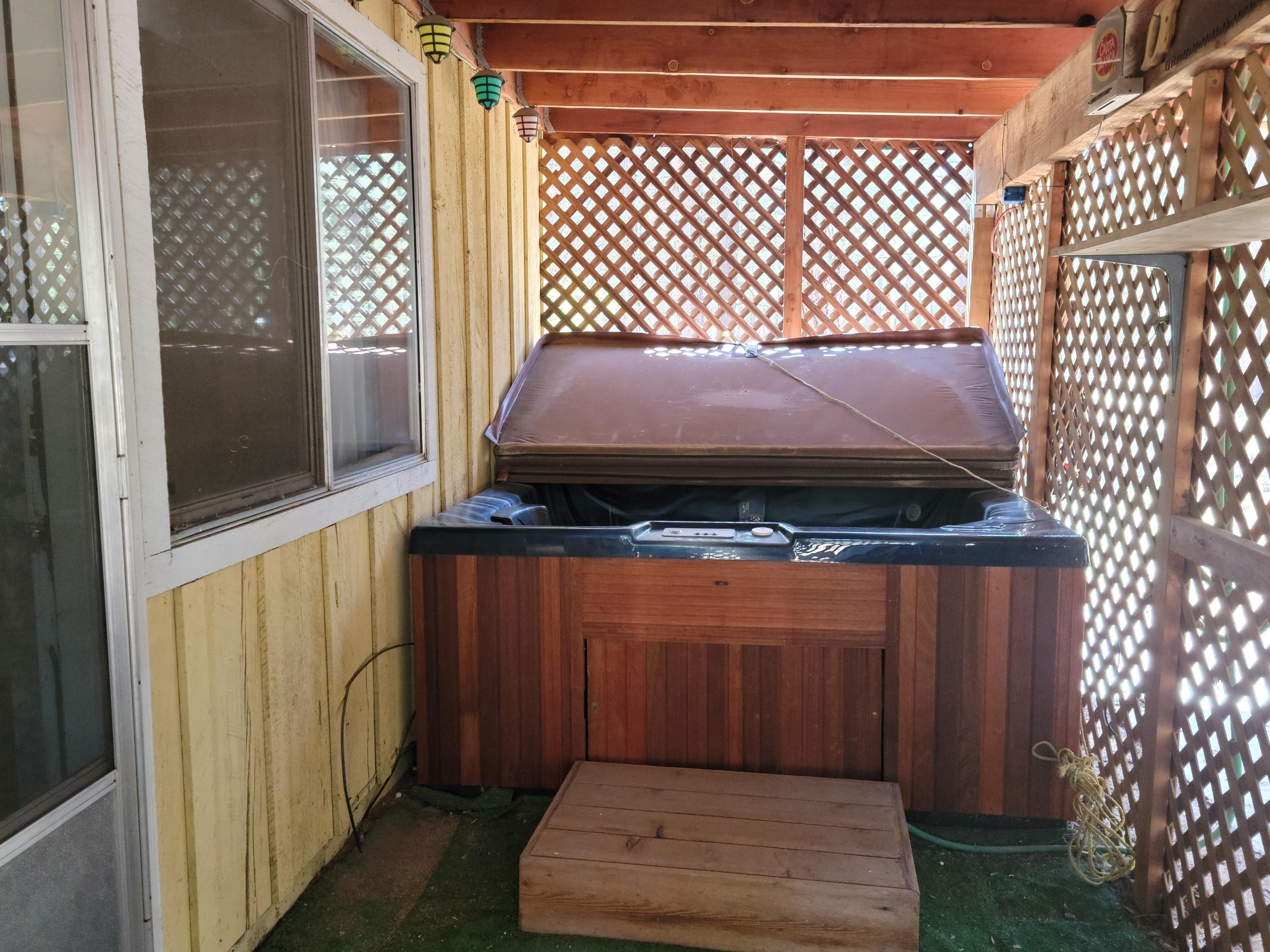 Ponderosa Pines - Residential