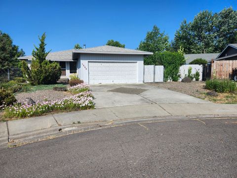 1588 Nordic Court Medford OR 97504