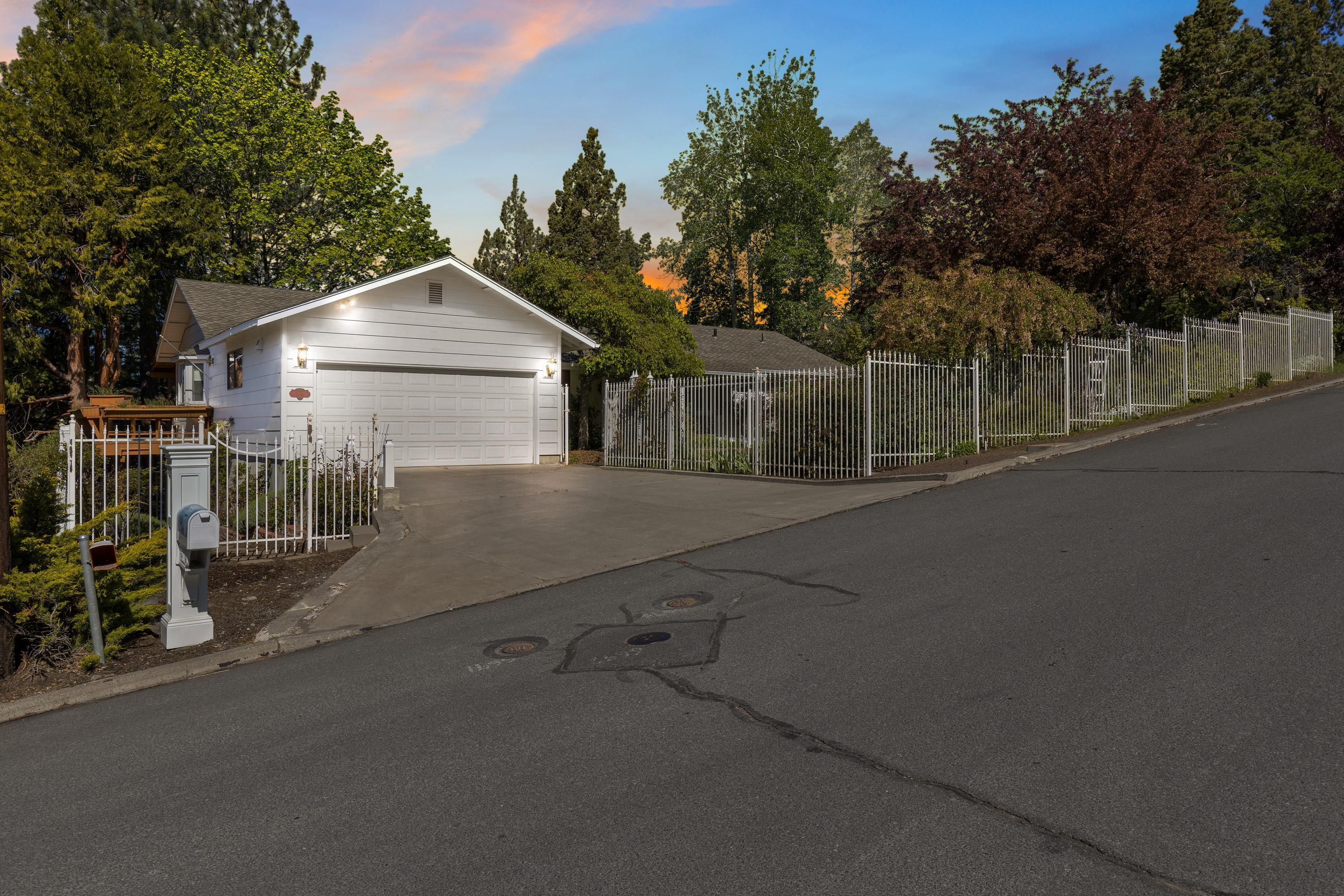 West Hills - Residential