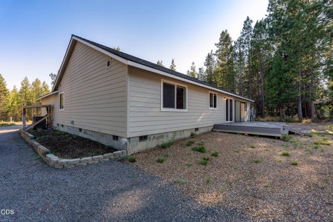 Tiny photo for 16346 Park Drive, La Pine, OR 97739 (MLS # 220223071)