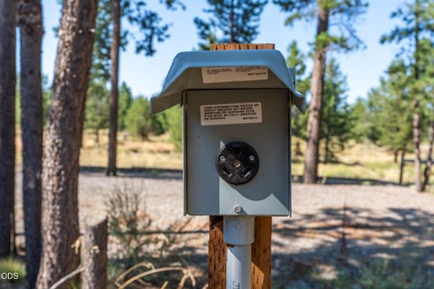 Tiny photo for 16346 Park Drive, La Pine, OR 97739 (MLS # 220223071)