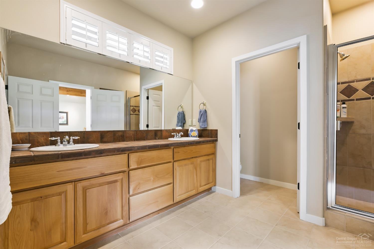 Broken Top - Residential