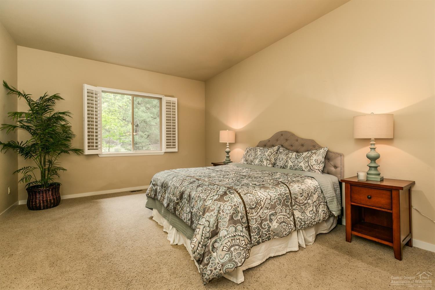 Broken Top - Residential