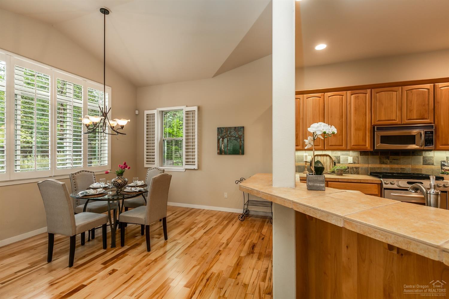 Broken Top - Residential