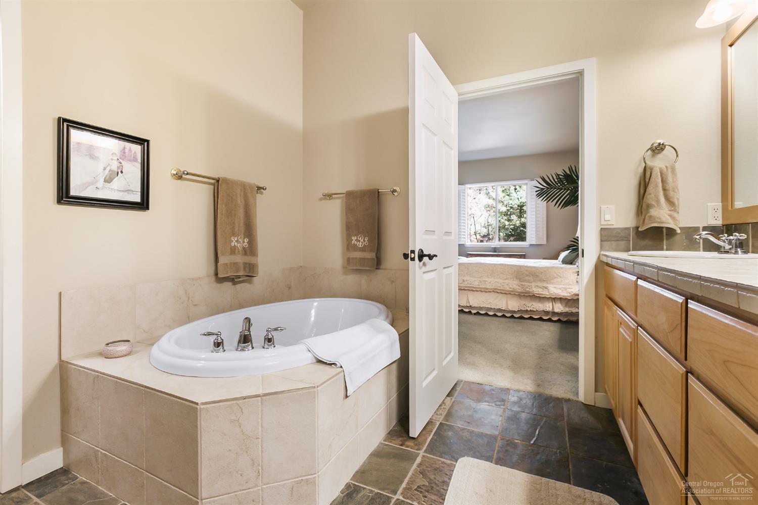 Broken Top - Residential