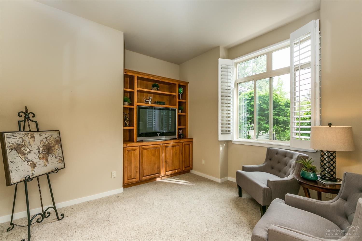 Broken Top - Residential