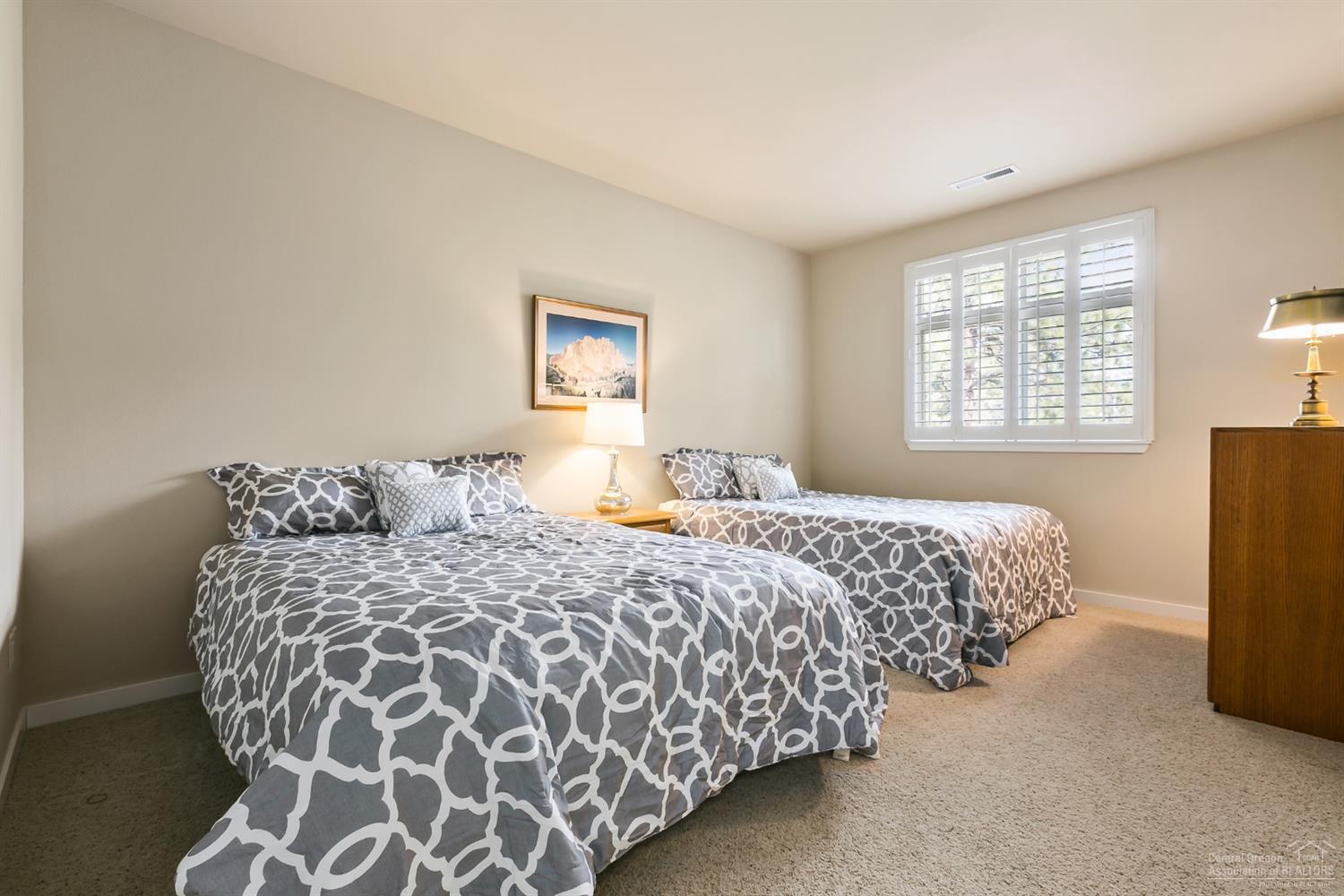 Broken Top - Residential