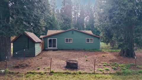 Tiny photo for 431 Red Blanket Road, Prospect, OR 97536 (MLS # 220212409)