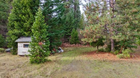 Tiny photo for 431 Red Blanket Road, Prospect, OR 97536 (MLS # 220212409)