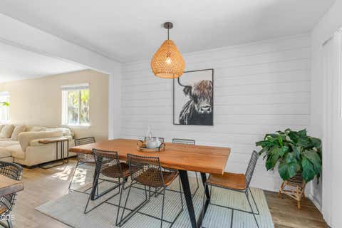 Tiny photo for 20716 Amber Way, Bend, OR 97701 (MLS # 220227312)