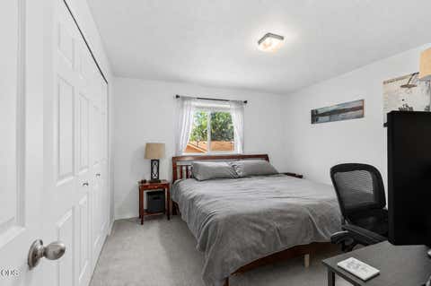 Tiny photo for 20716 Amber Way, Bend, OR 97701 (MLS # 220227312)
