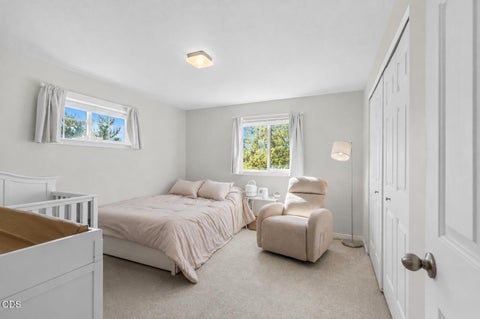 Tiny photo for 20716 Amber Way, Bend, OR 97701 (MLS # 220227312)
