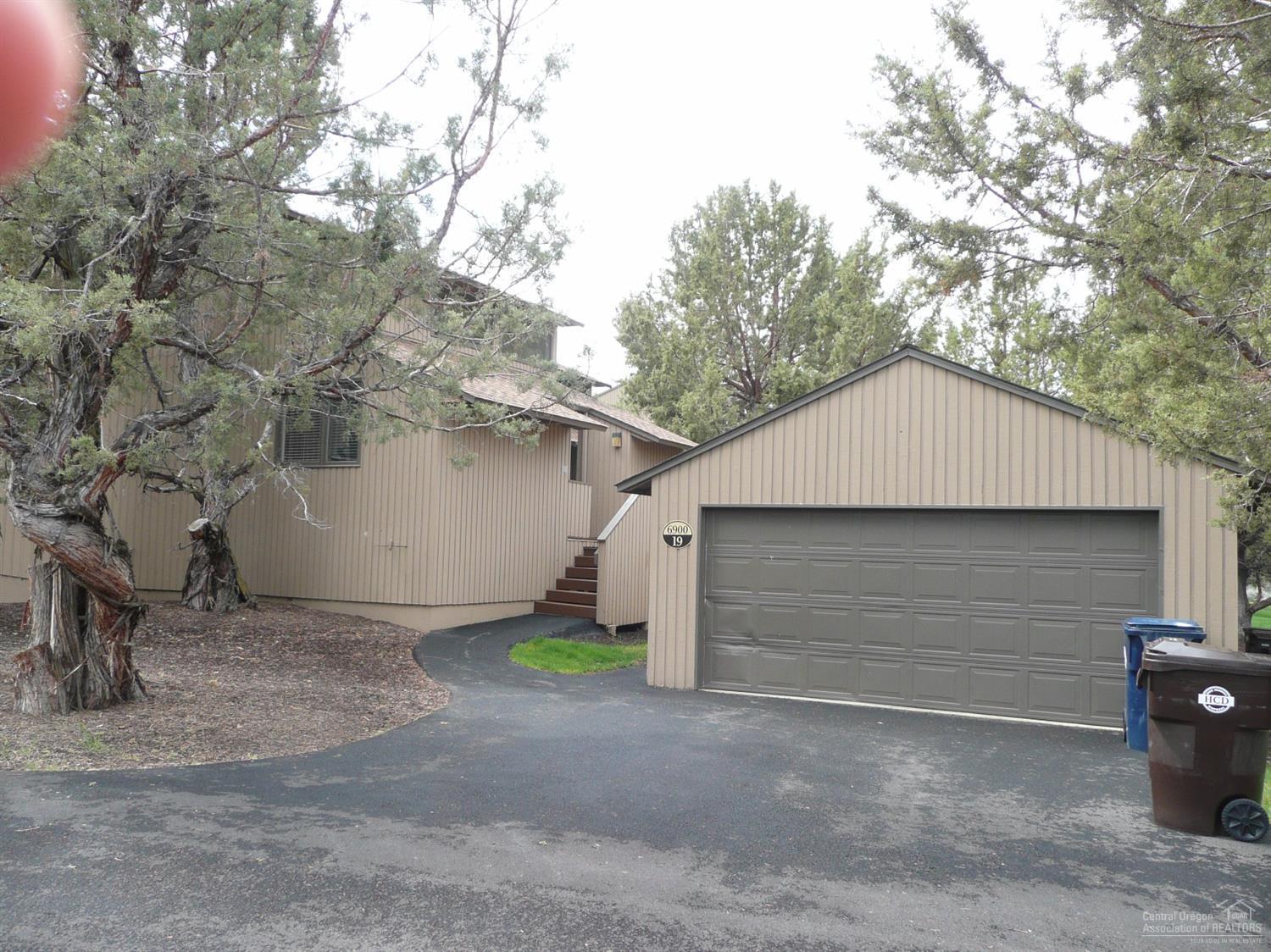 Eagle Crest - Residential