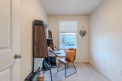Tiny photo for 529 Black Bear Drive, Medford, OR 97501 (MLS # 220211937)