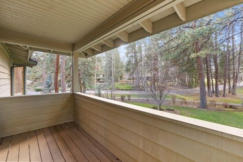 Tiny photo for 20375 SE Big Bear Court, Bend, OR 97702 (MLS # 220212579)