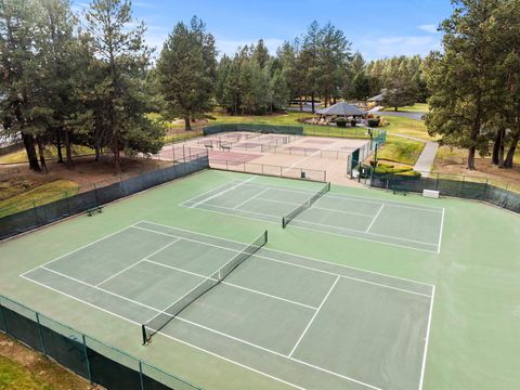 Tiny photo for 20375 SE Big Bear Court, Bend, OR 97702 (MLS # 220212579)