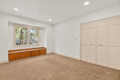 Tiny photo for 20375 SE Big Bear Court, Bend, OR 97702 (MLS # 220212579)