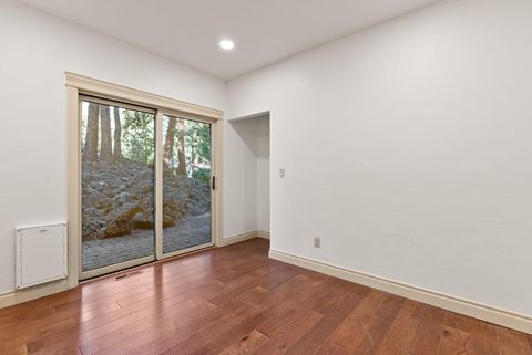 Tiny photo for 20375 SE Big Bear Court, Bend, OR 97702 (MLS # 220212579)