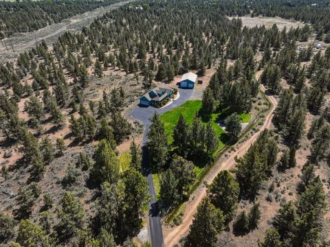 Tiny photo for 21821 Butler Market RD, Bend, OR 97701 (MLS # 220221154)