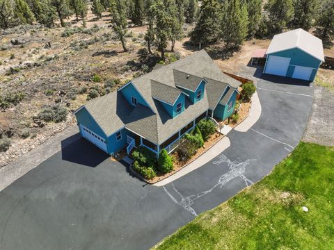 Tiny photo for 21821 Butler Market RD, Bend, OR 97701 (MLS # 220221154)