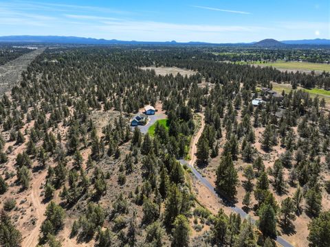 Tiny photo for 21821 Butler Market RD, Bend, OR 97701 (MLS # 220221154)