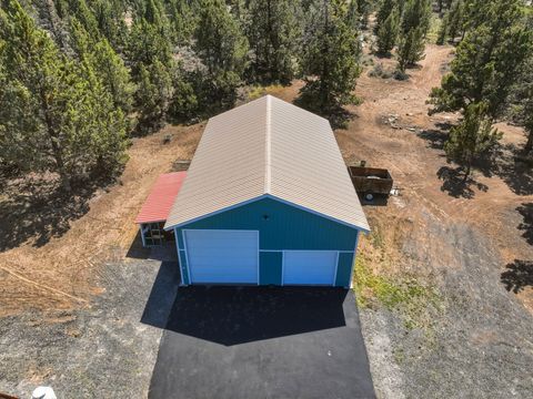 Tiny photo for 21821 Butler Market RD, Bend, OR 97701 (MLS # 220221154)